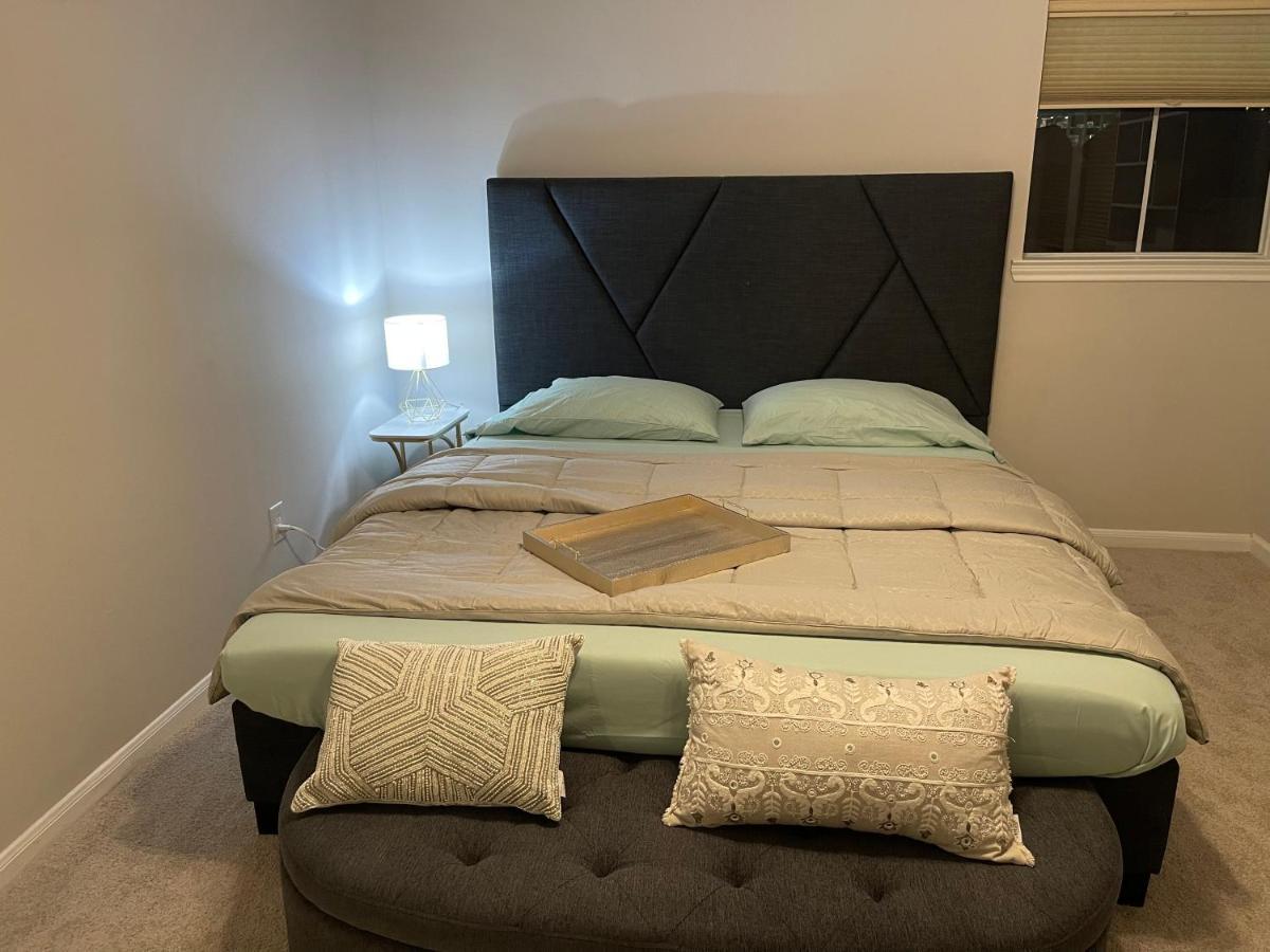 Insperit Home At Galleria With Heated Pool Spa Houston Bagian luar foto