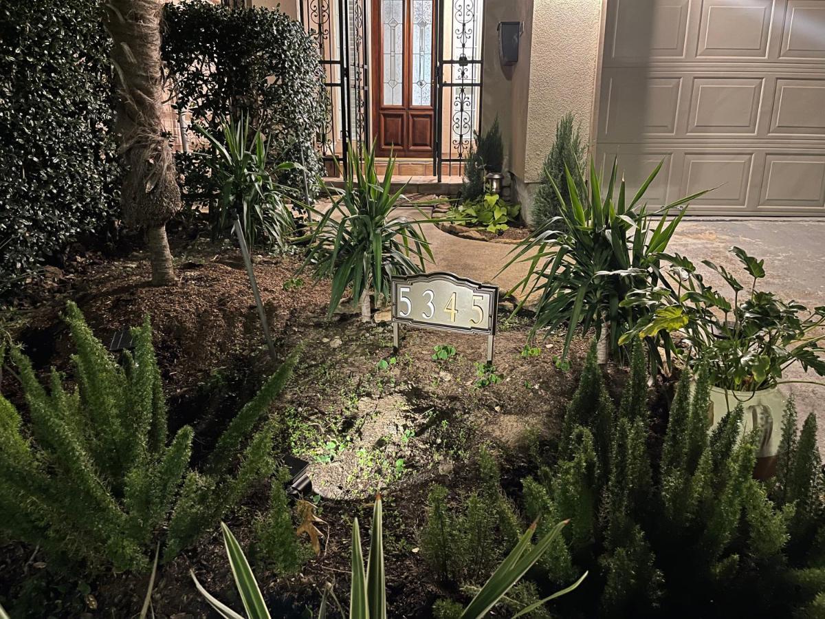 Insperit Home At Galleria With Heated Pool Spa Houston Bagian luar foto