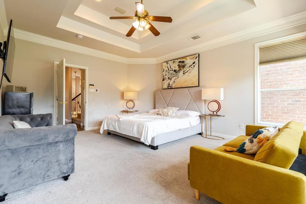Insperit Home At Galleria With Heated Pool Spa Houston Bagian luar foto